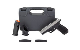 SIG P365 XMACRO 9MM 3.1" 17RD SLV/BK